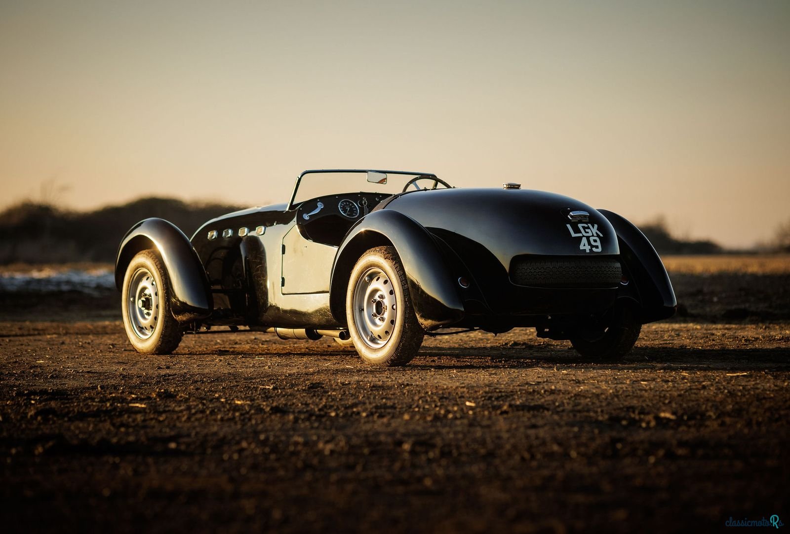 1950' Healey Silverstone photo #5