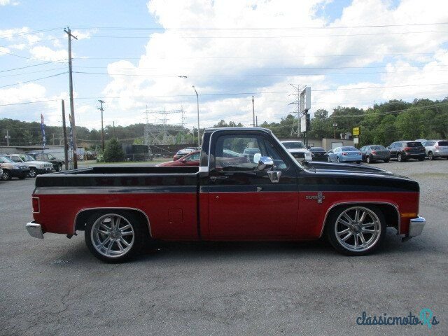 1986' Chevrolet C/K Truck photo #6
