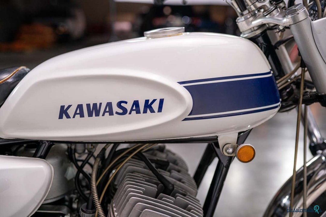 1969' Kawasaki 1969 Kawasaki H1 photo #5
