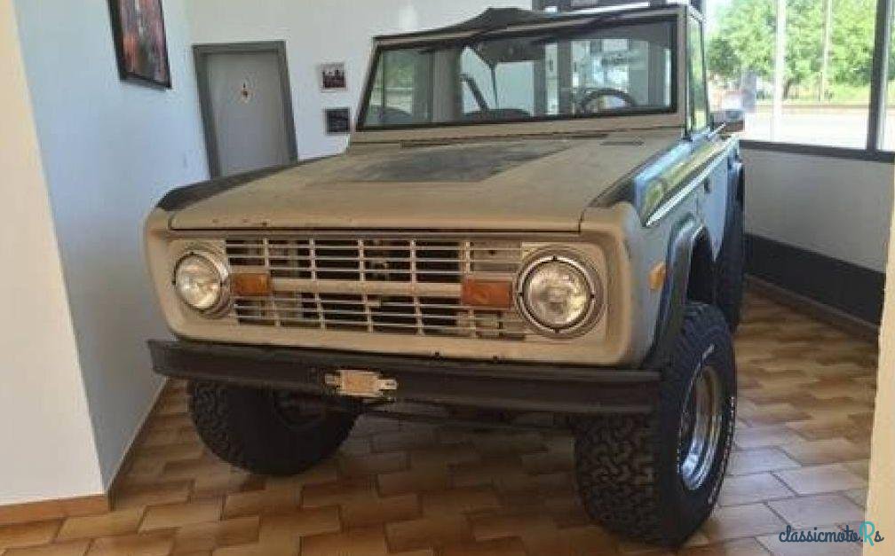 1970' Ford Bronco photo #2