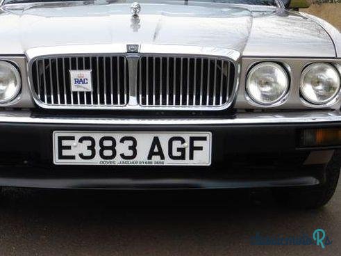 1988' Jaguar XJ6 photo #4
