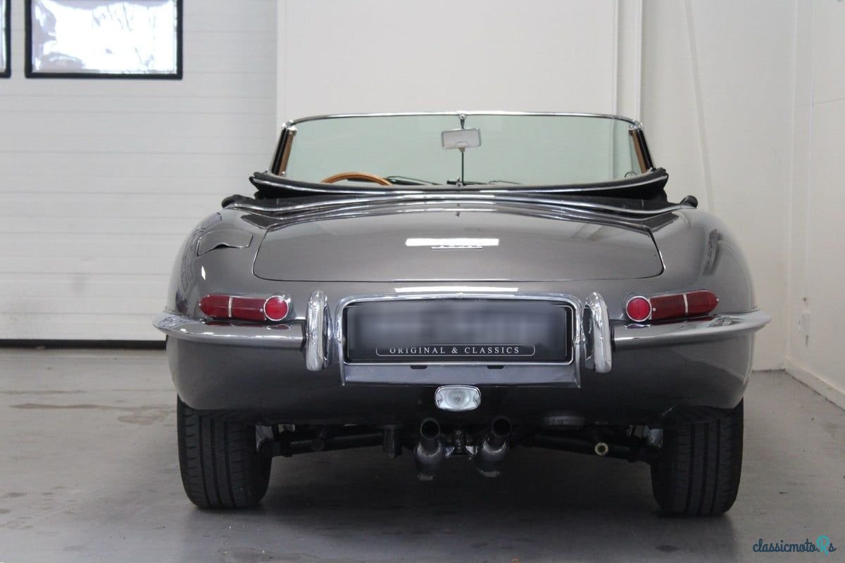 1963' Jaguar E-Type photo #6