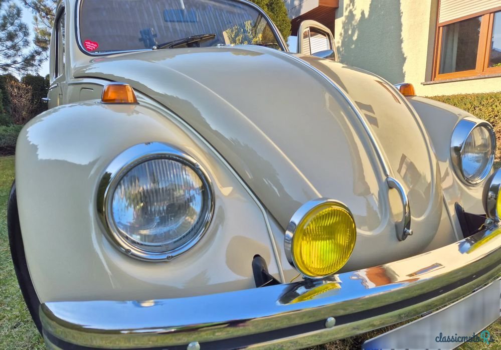1971' Volkswagen Garbus photo #1