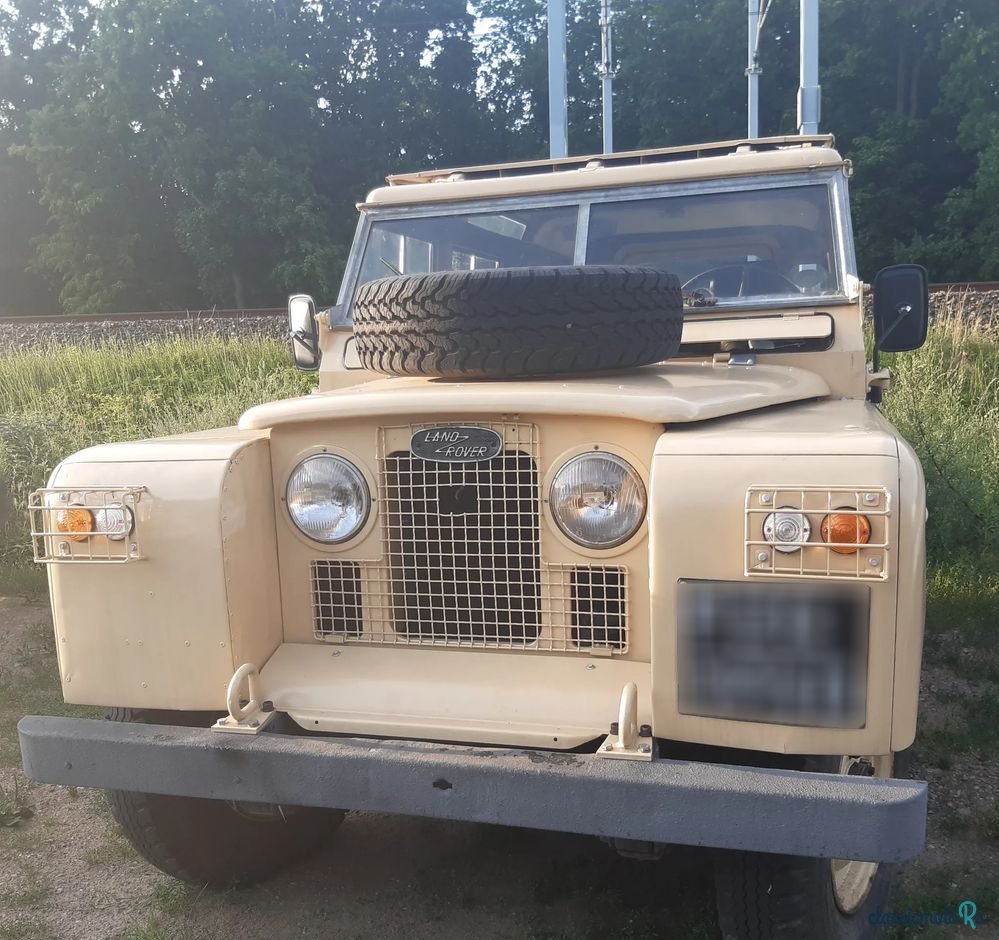 1966' Land Rover photo #2