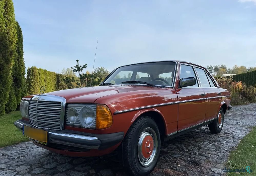 1980' Mercedes-Benz W123 photo #2