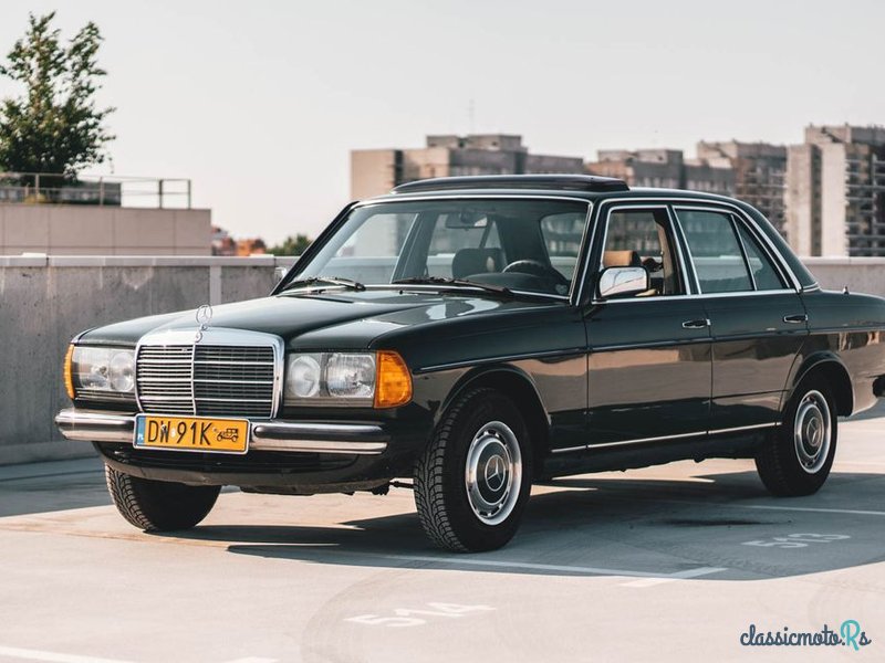 1983' Mercedes-Benz W123 photo #2