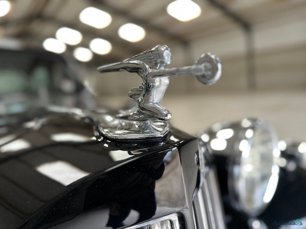 1939' Packard Super 8 photo #6