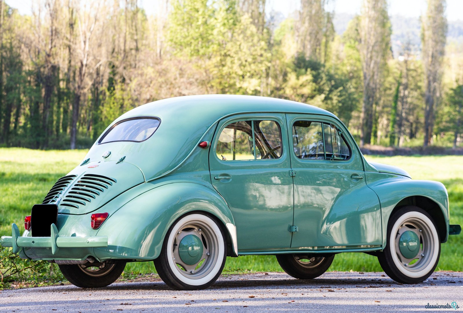 1957' Renault 4CV photo #4