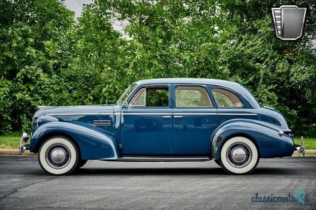 1939' Pontiac Deluxe photo #3