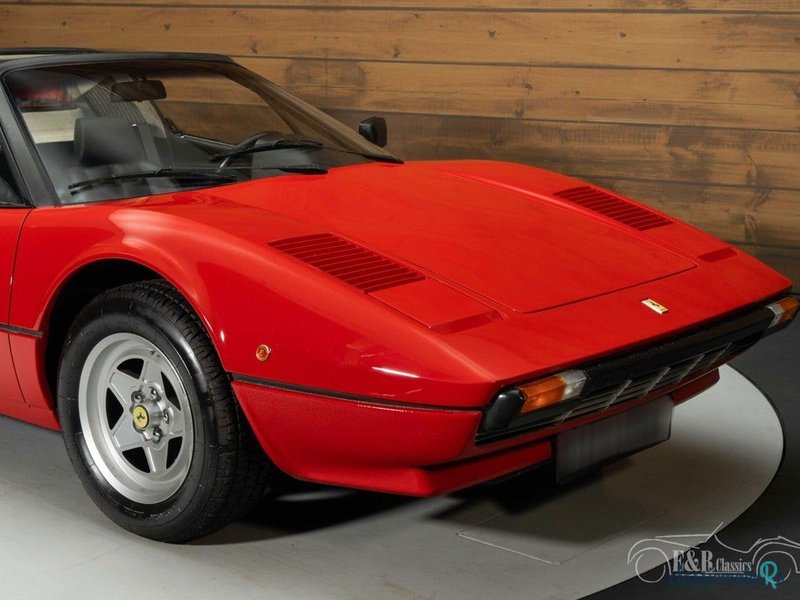 1981' Ferrari 308 photo #5