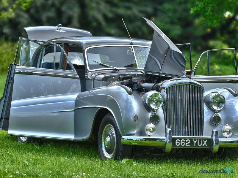 1951' Bentley Mark VI photo #5
