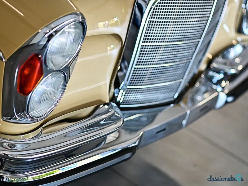 1966' Mercedes-Benz 300 SE W112 photo #6