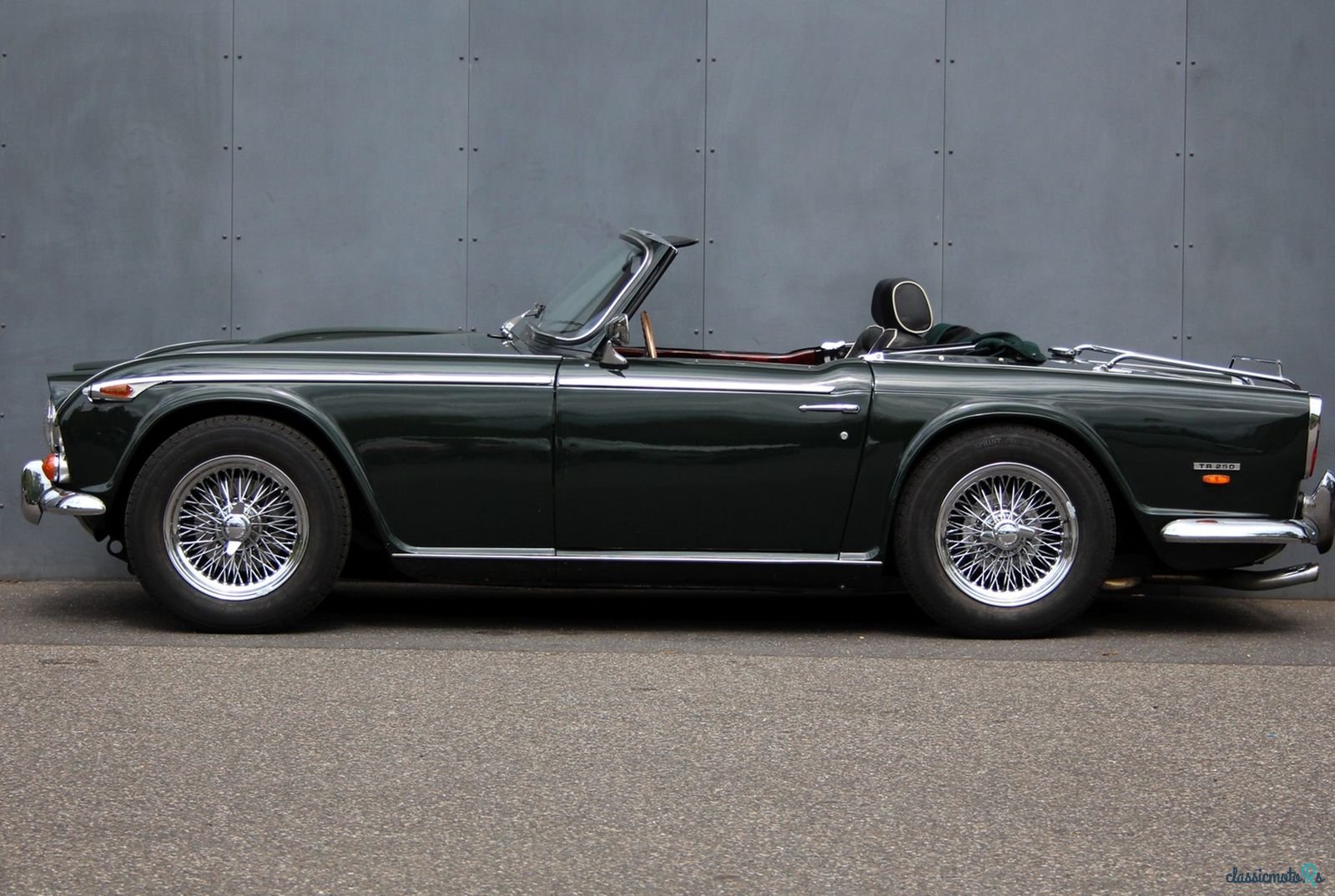 1968' Triumph TR250 photo #5