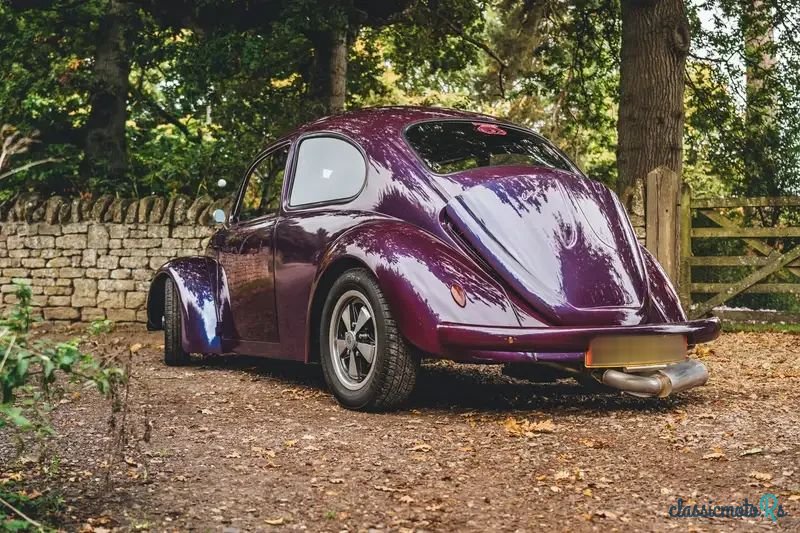 1974' Volkswagen Beetle photo #4