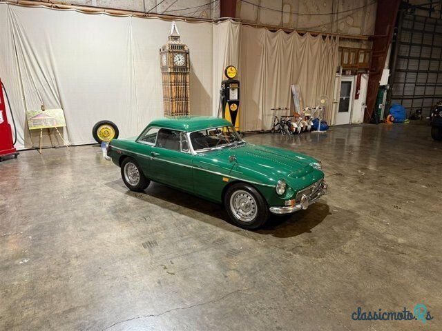 1969' MG MGC photo #4