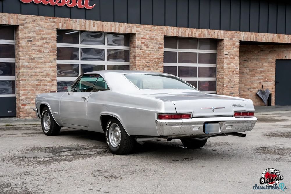 1966' Chevrolet Impala photo #6