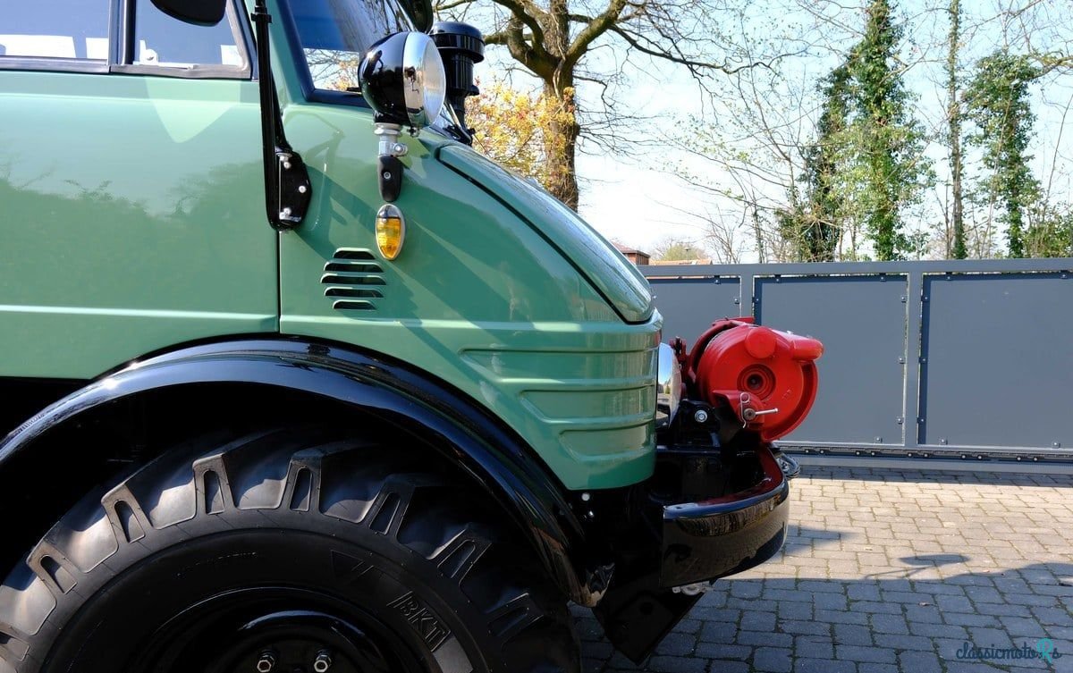 1971' Mercedes-Benz Unimog photo #4