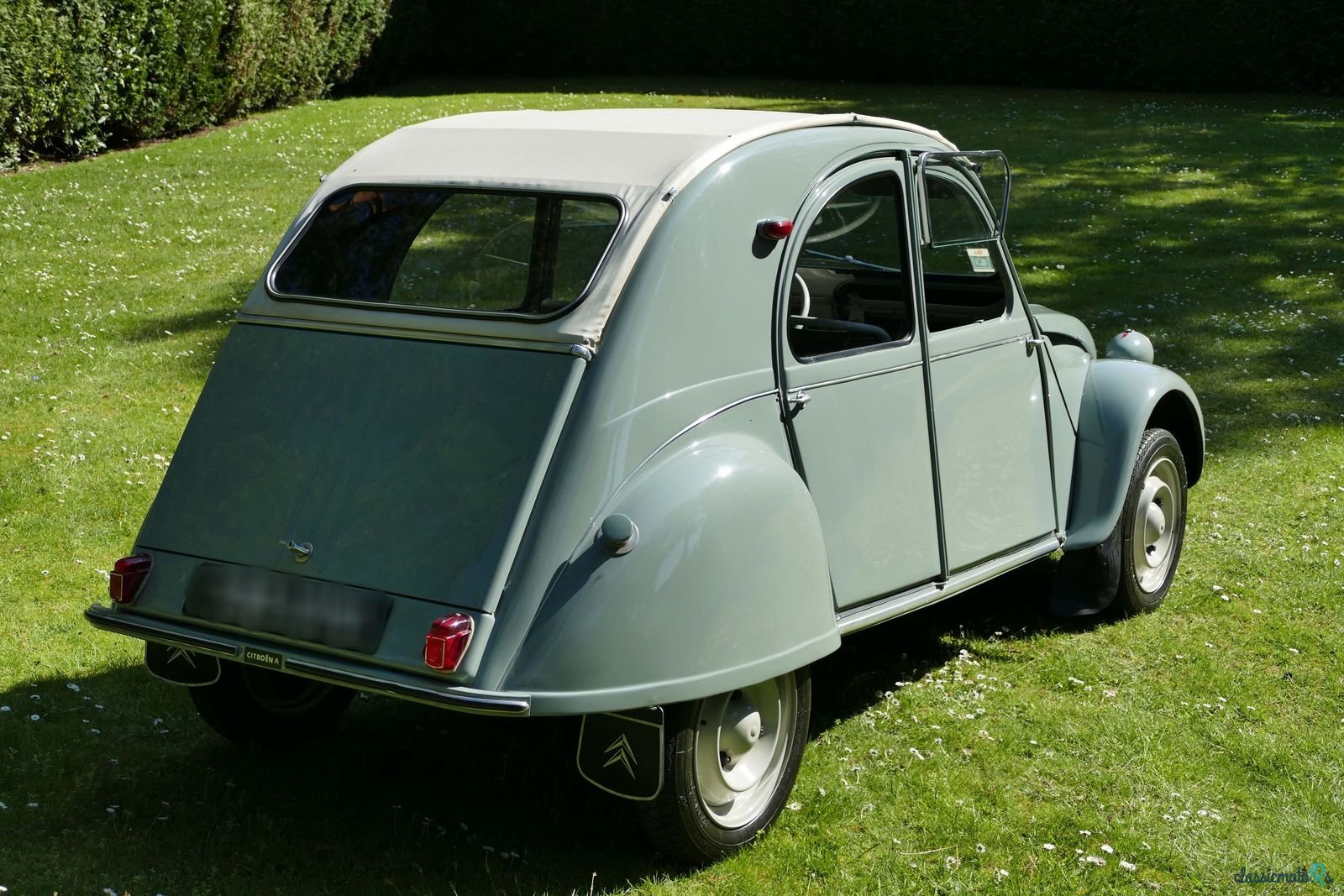 1958' Citroen 2CV photo #3