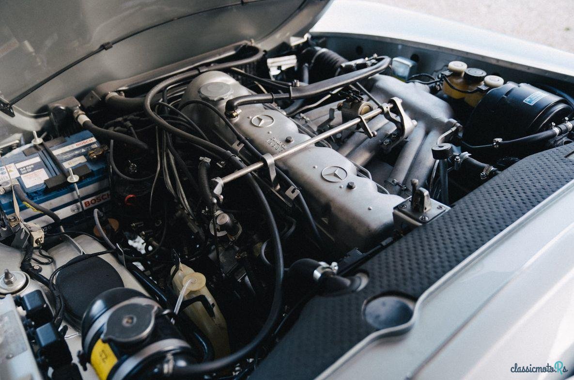 1969' Mercedes-Benz 280 photo #2