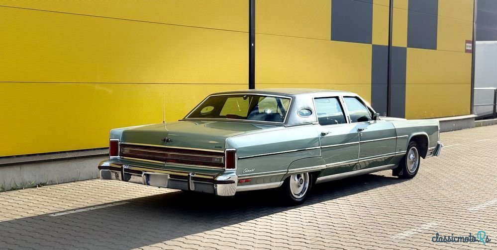 1976' Lincoln Continental photo #4