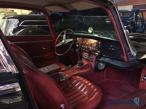 1966' Jaguar E Type 2 + 2 Coupe photo #2