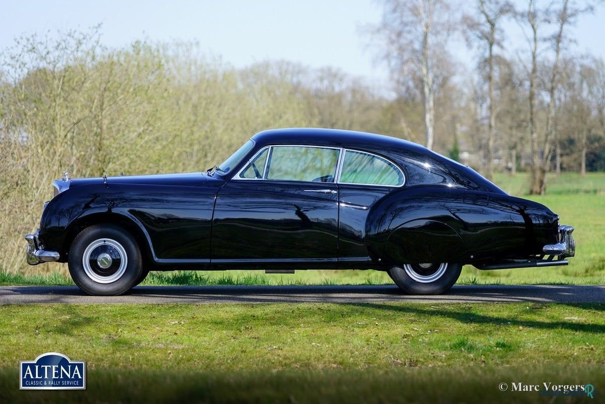 1953' Bentley R Type photo #3