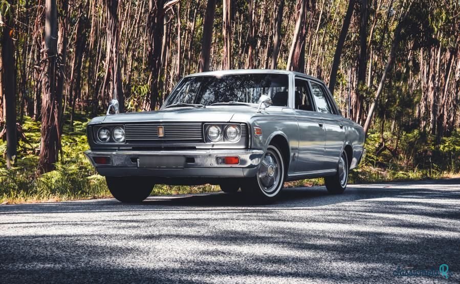 1970' Toyota Crown photo #3