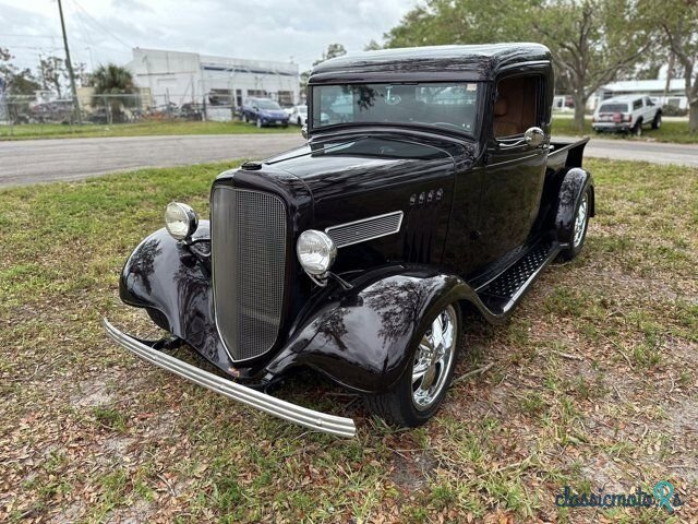 1935' Chevrolet photo #1