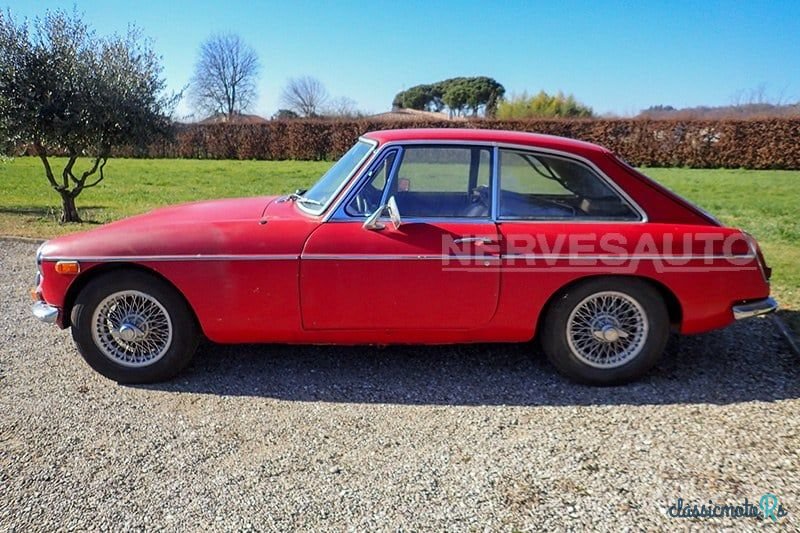 1967' MG MGB photo #2