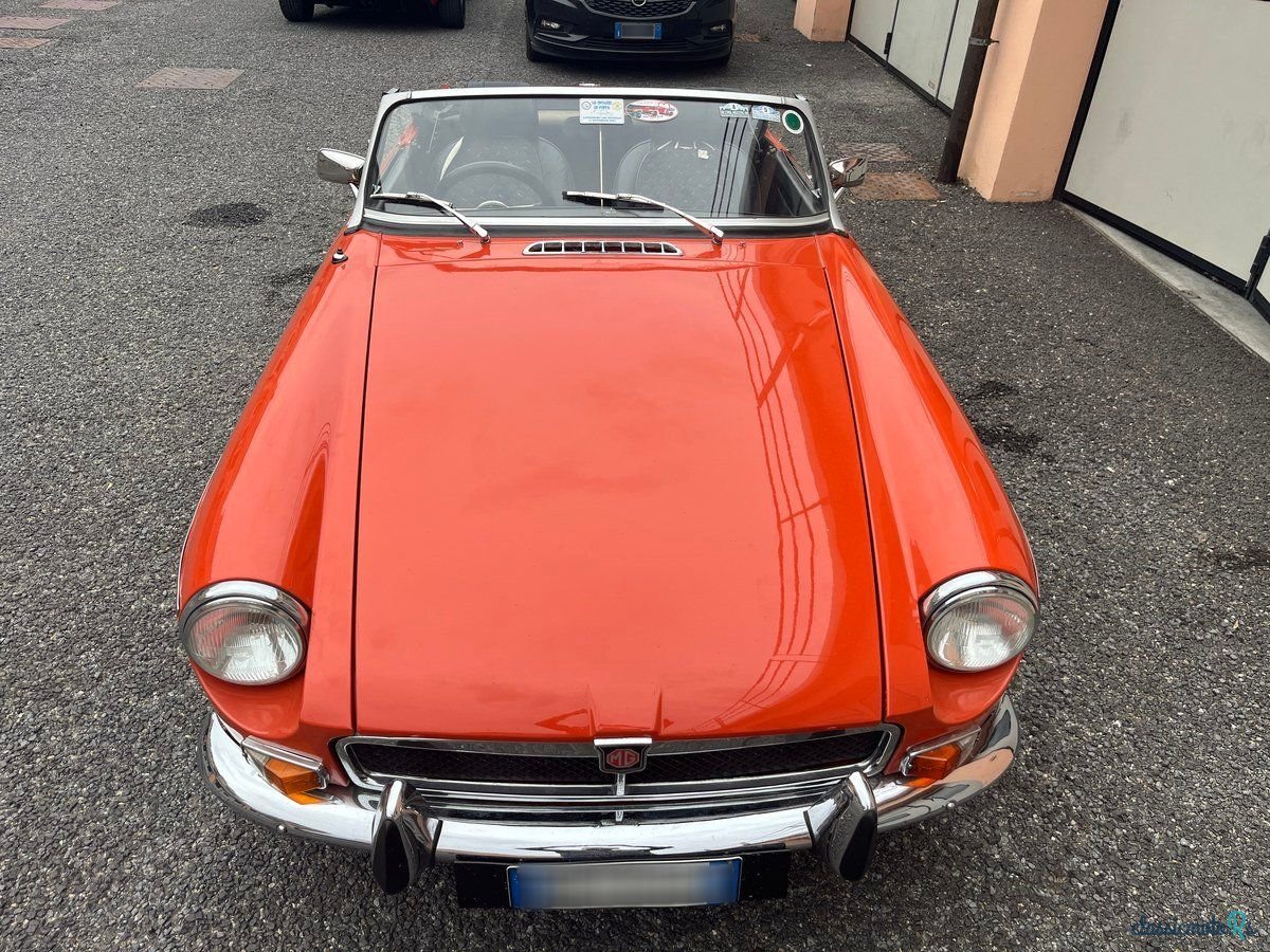 1974' MG MGB photo #3