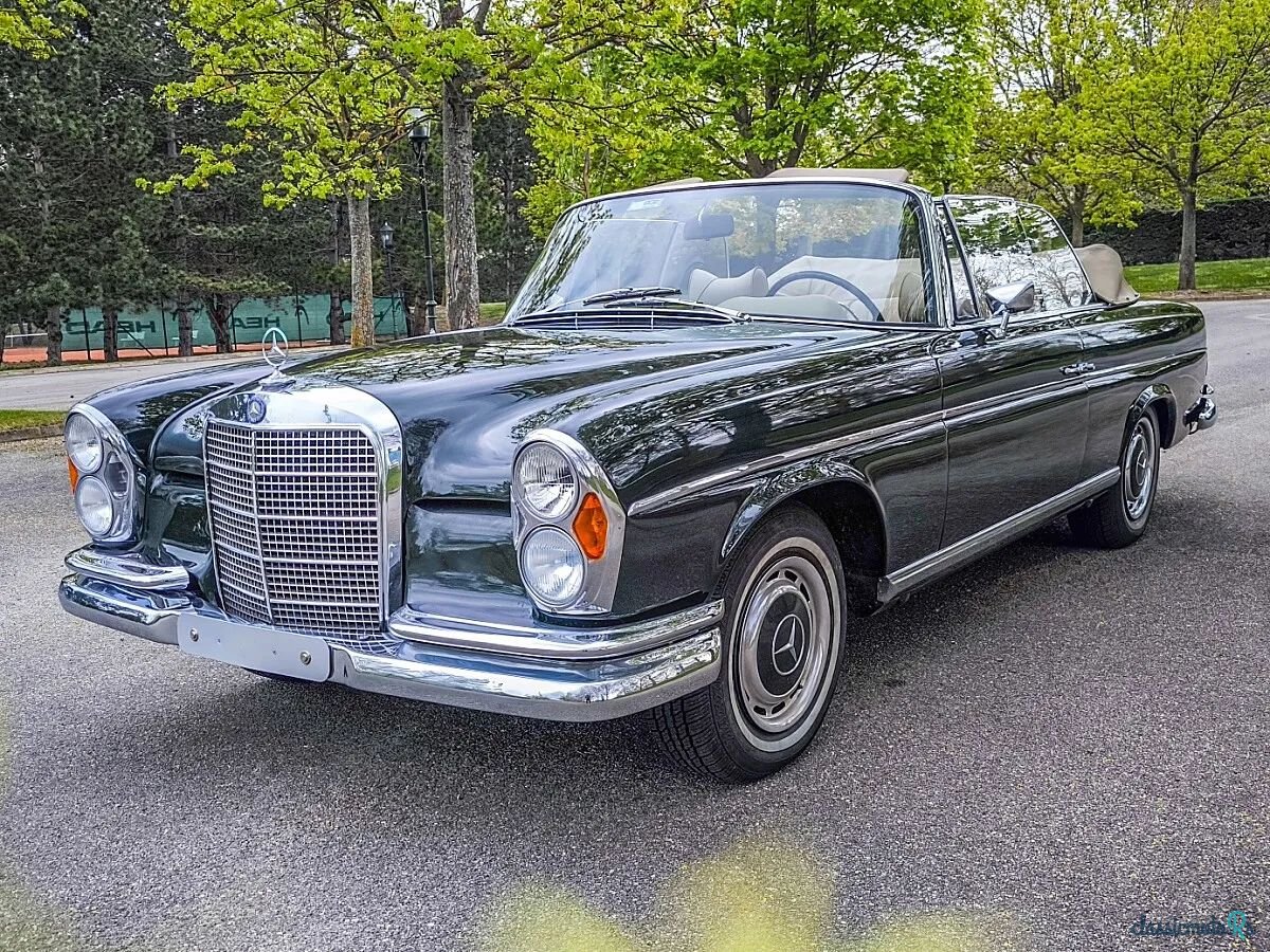1970' Mercedes-Benz S-Klasse photo #1