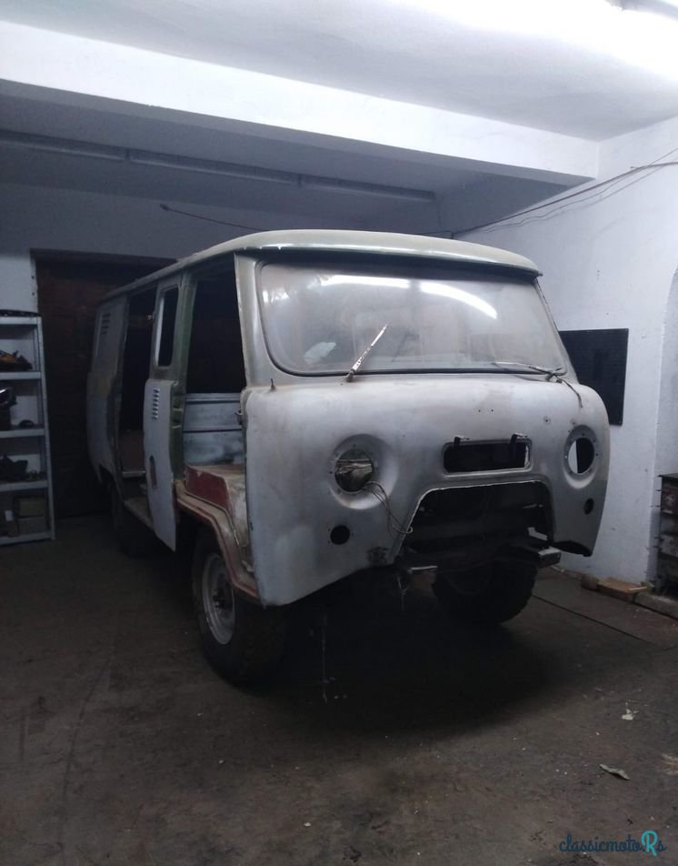 1978' UAZ 452 photo #1