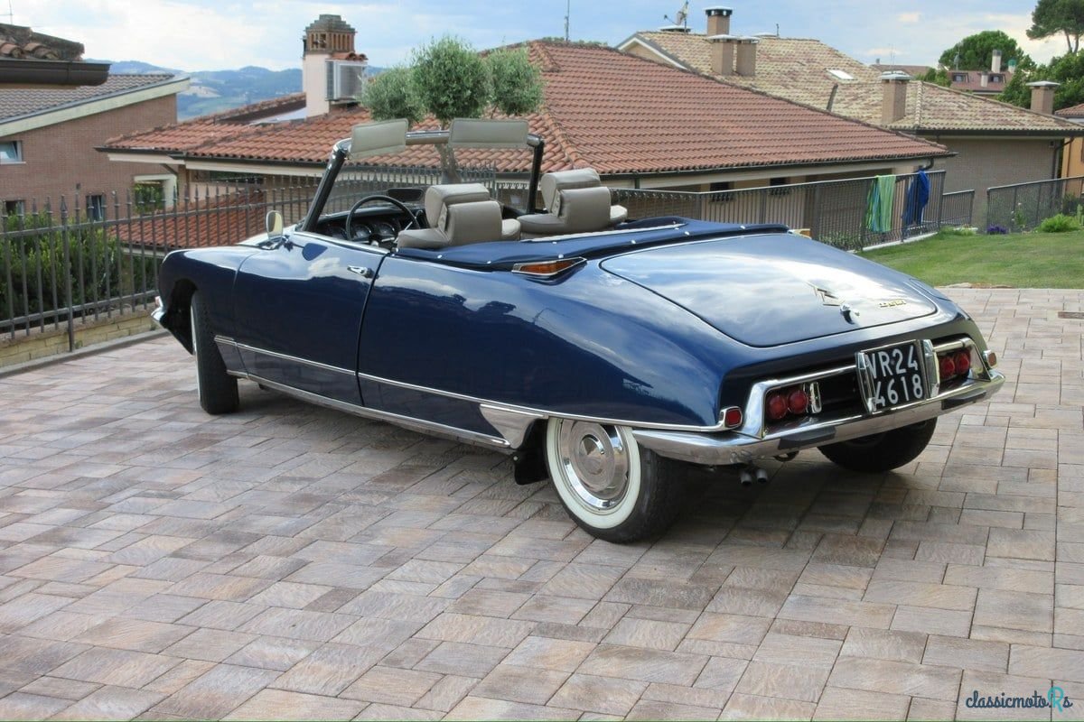 1970' Citroen DS photo #6