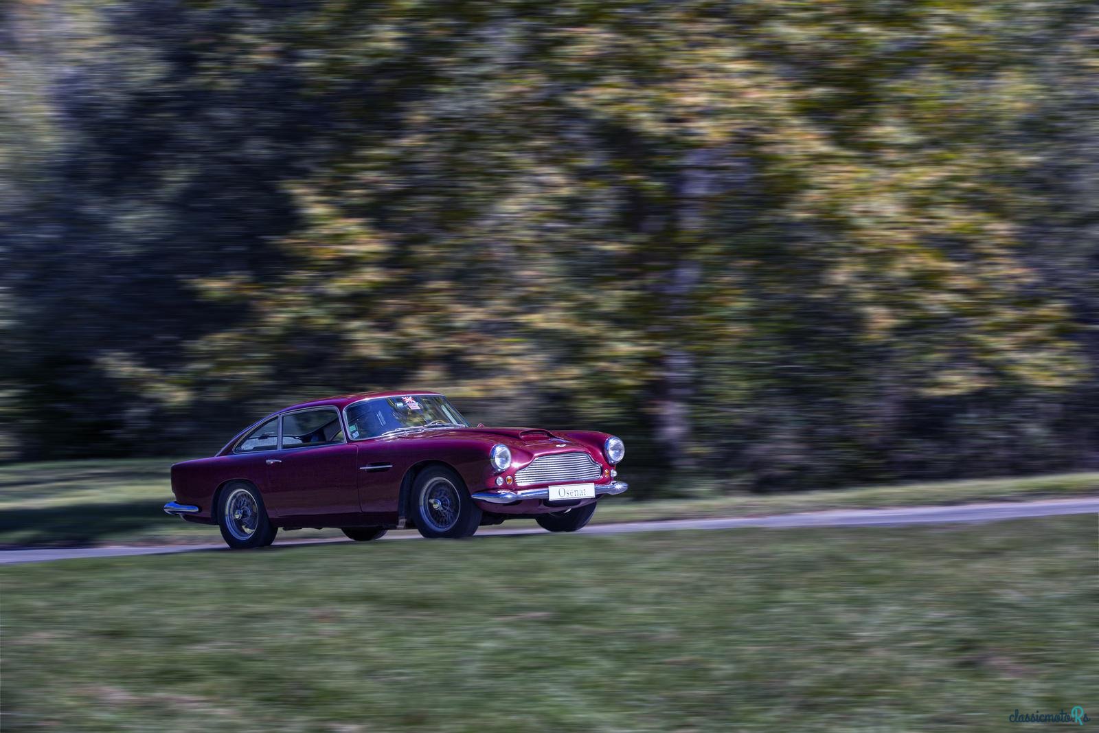 1961' Aston Martin DB4 Serie III photo #2