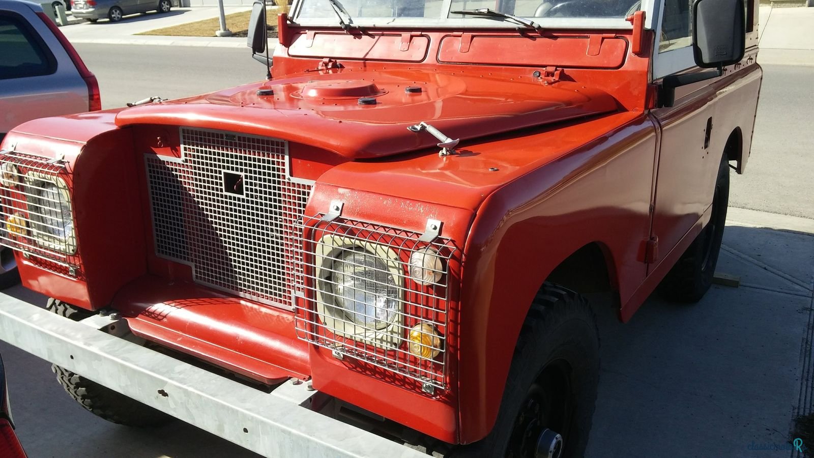 1974' Land Rover Series III photo #2