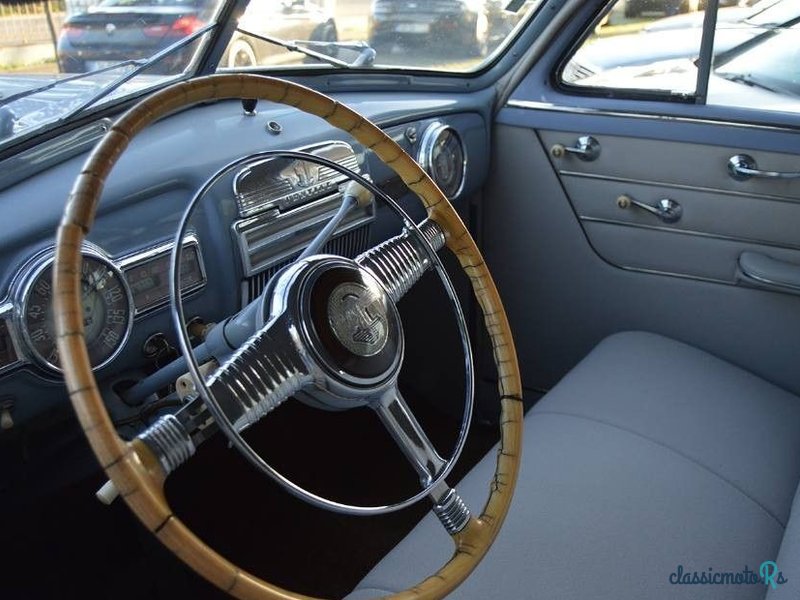 1948' Pontiac Streamliner Silver Streak photo #6