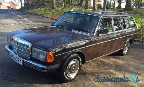 1981' Mercedes-Benz 200 W123 200T photo #4