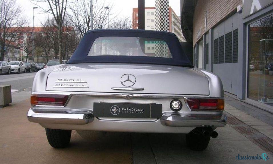 1969' Mercedes-Benz Sl-280 Pagode photo #2