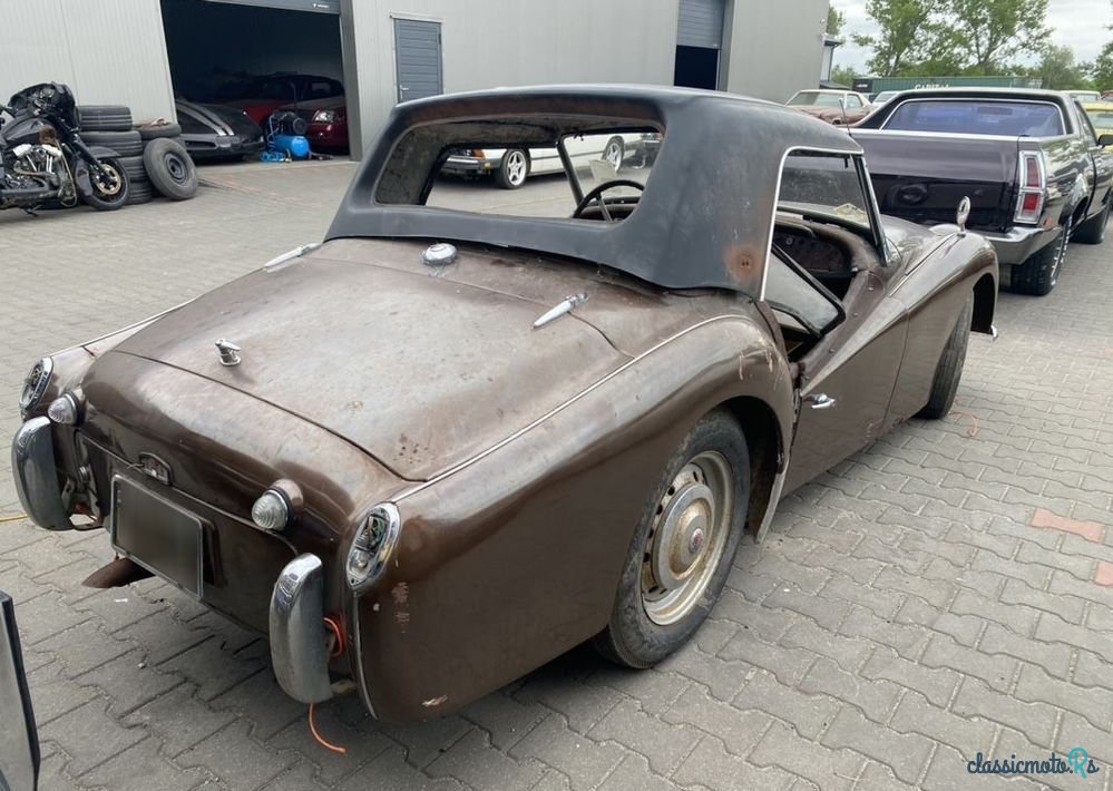 1961' Triumph TR3 photo #3