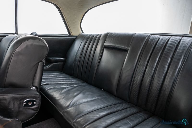 1968' Mercedes-Benz 280SE '68 CH00164 photo #5