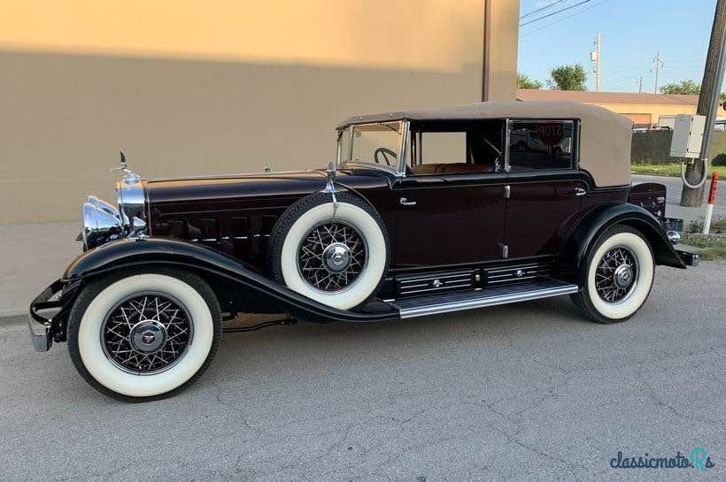 1930' Cadillac V-16 photo #2