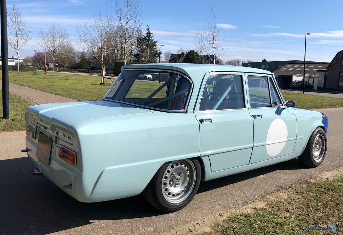 1966' Alfa Romeo Giulia photo #1