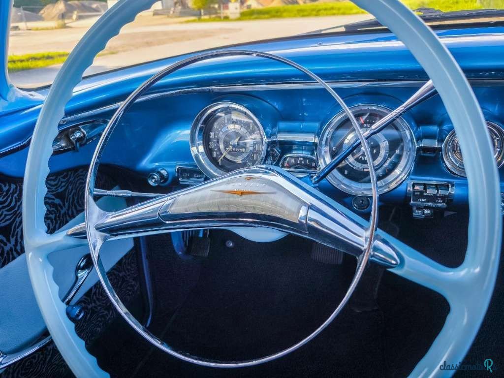 1958' Pontiac Chieftain Series 27 photo #6