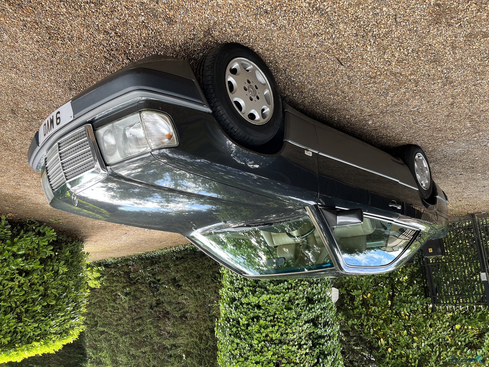 1989' Mercedes-Benz 230 Ce Coupe photo #1