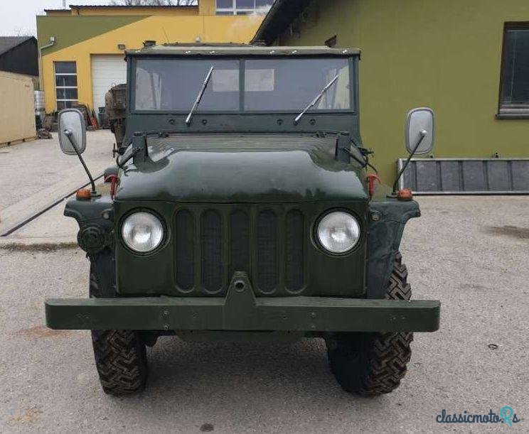 1957' Austin photo #4
