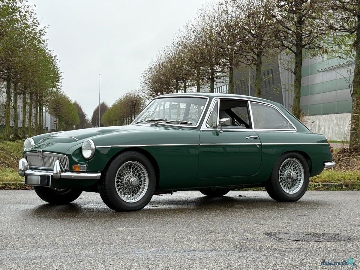 1968' MG MGC photo #1