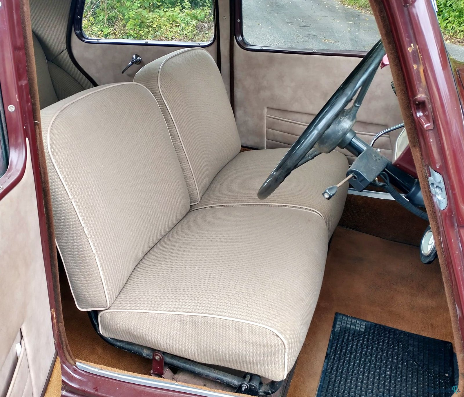 1952' Citroen Traction Avant photo #6