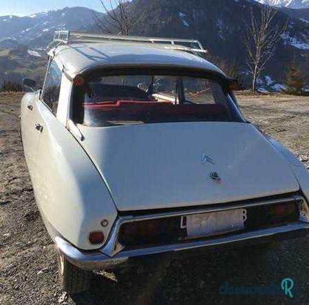 1967' Citroen DS 19 photo #4