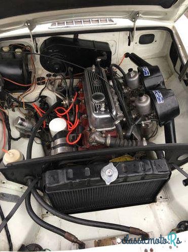 1971' MG Mgb Gt photo #2