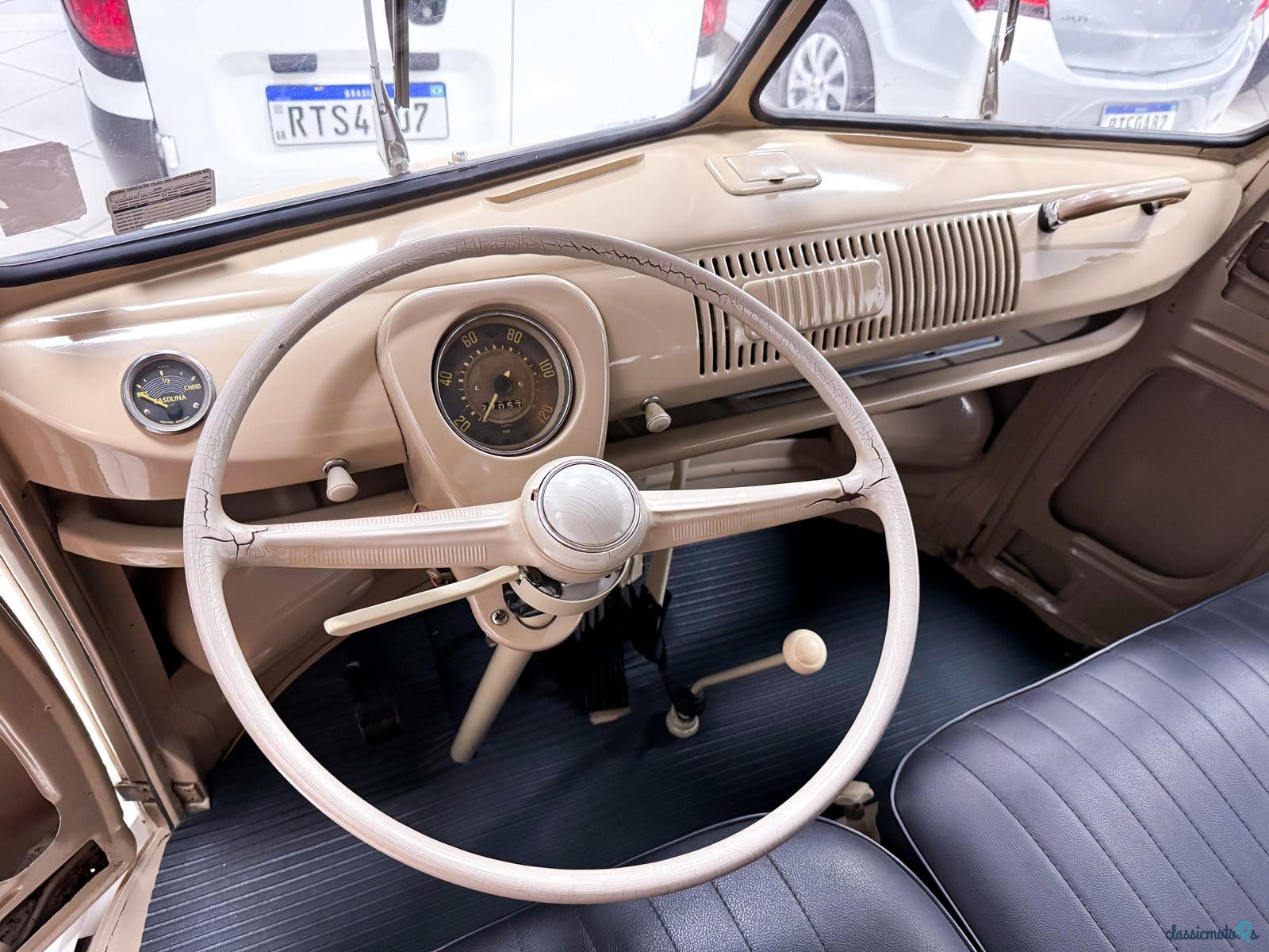 1970' Volkswagen Vans photo #5